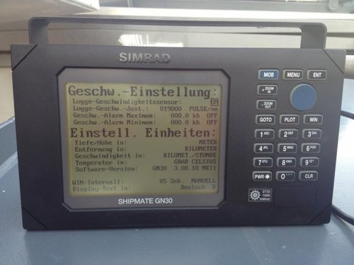Simrad GN 30 Marine GPS